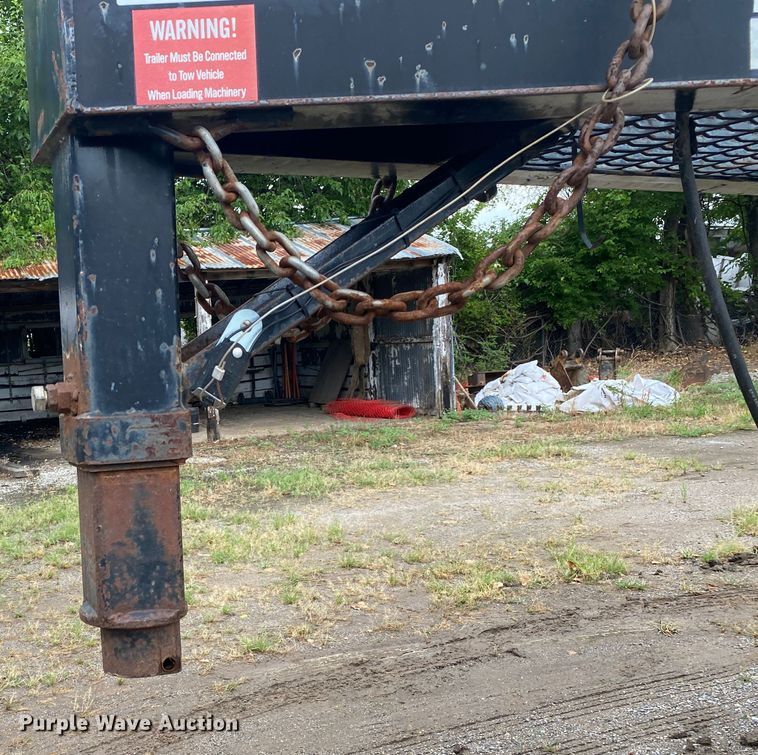 image for item DK6364 2011 Interstate Trailers G20DT  equipment trailer