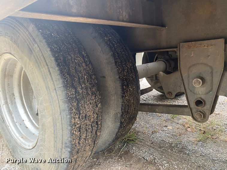 image for item DK6364 2011 Interstate Trailers G20DT  equipment trailer