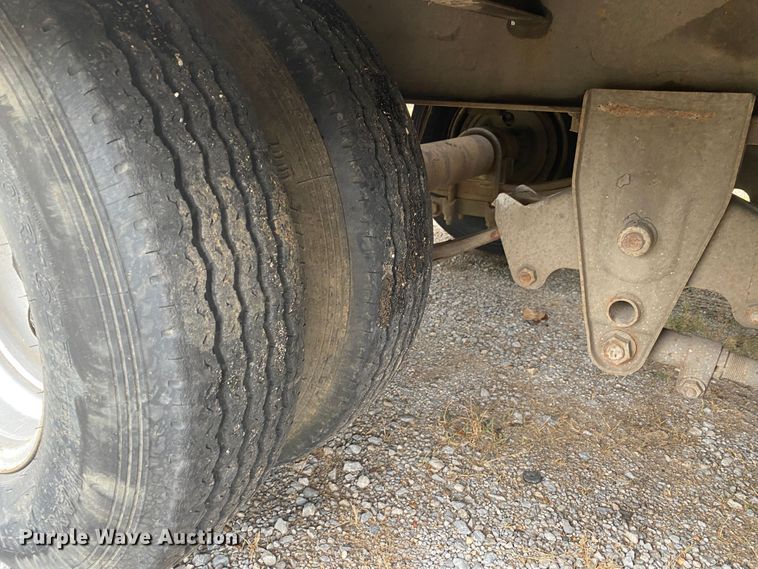 image for item DK6364 2011 Interstate Trailers G20DT  equipment trailer