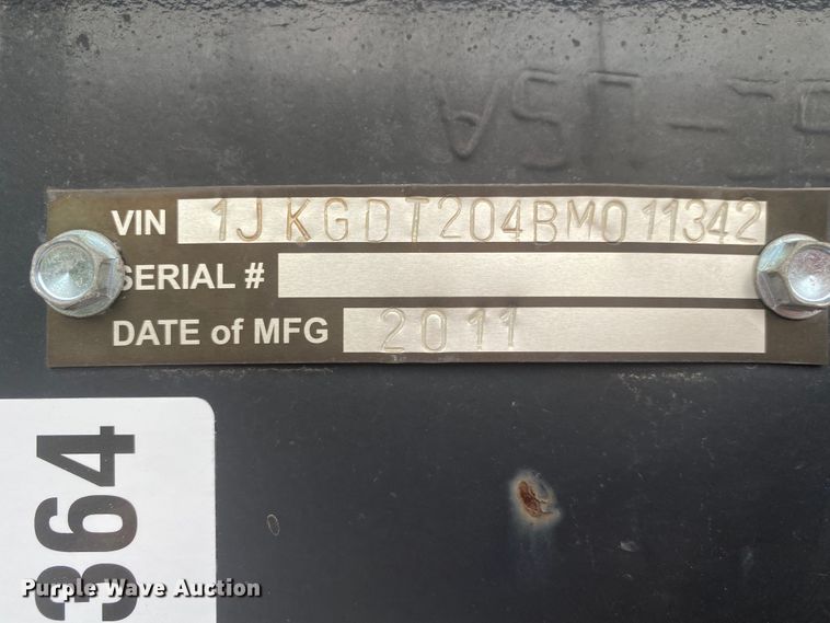 image for item DK6364 2011 Interstate Trailers G20DT  equipment trailer