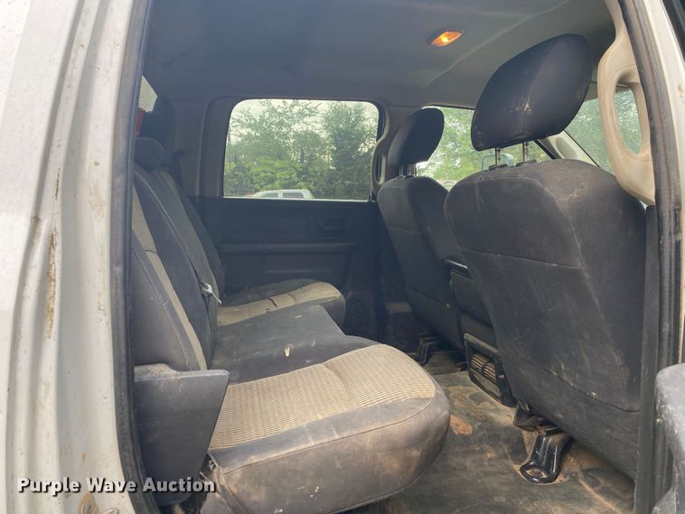 image for item DK6365 2012 Dodge Ram 4500HD  flatbed truck