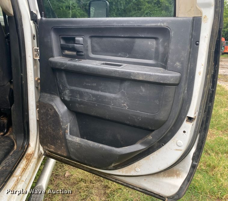 image for item DK6365 2012 Dodge Ram 4500HD  flatbed truck