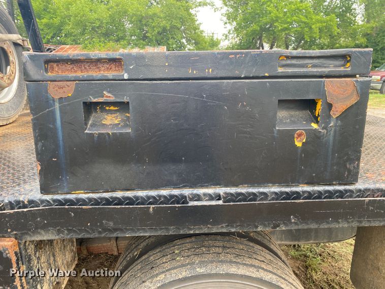 image for item DK6365 2012 Dodge Ram 4500HD  flatbed truck