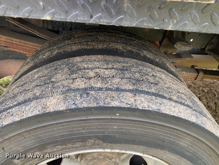 image for item DK6365 2012 Dodge Ram 4500HD  flatbed truck