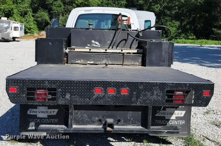 image for item DL6658 2008 Chevrolet C5500  flatbed truck