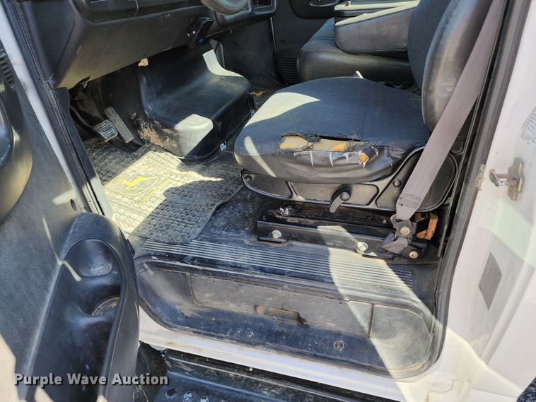 image for item DL6658 2008 Chevrolet C5500  flatbed truck