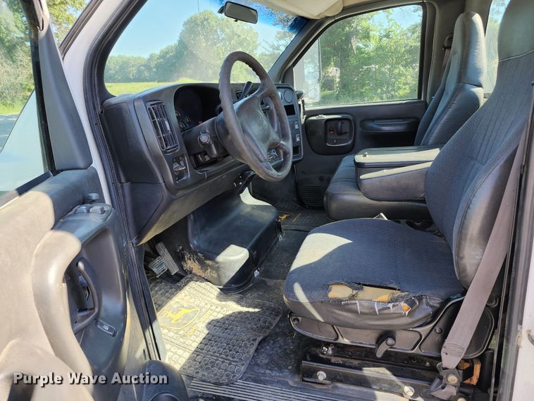 image for item DL6658 2008 Chevrolet C5500  flatbed truck