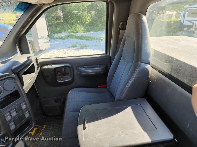 image for item DL6658 2008 Chevrolet C5500  flatbed truck