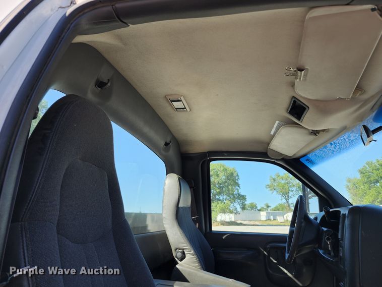 image for item DL6658 2008 Chevrolet C5500  flatbed truck