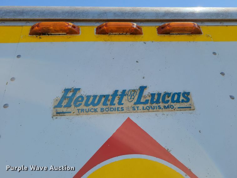 image for item DM2385 Hewitt Lucas  box bed