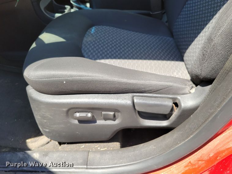 image for item DM2395 2011 Chevrolet HHR