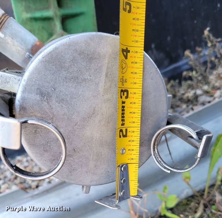 image for item DM2402 Bulk oil tank