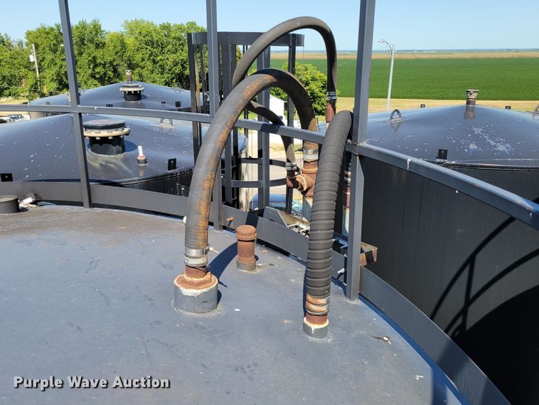 image for item DM2403 Huron Culvert & Tank Co.  bulk oil tank