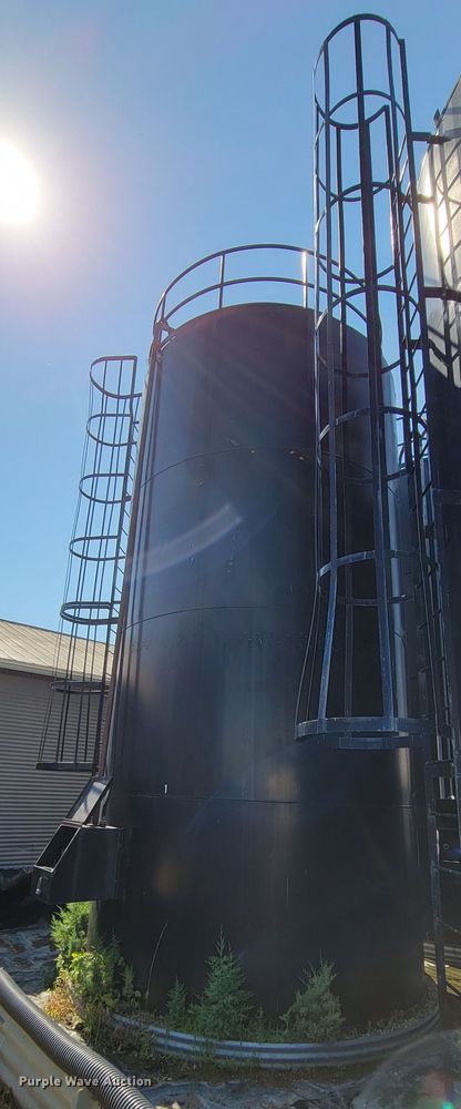 image for item DM2405 Huron Culvert & Tank Co.  bulk oil tank