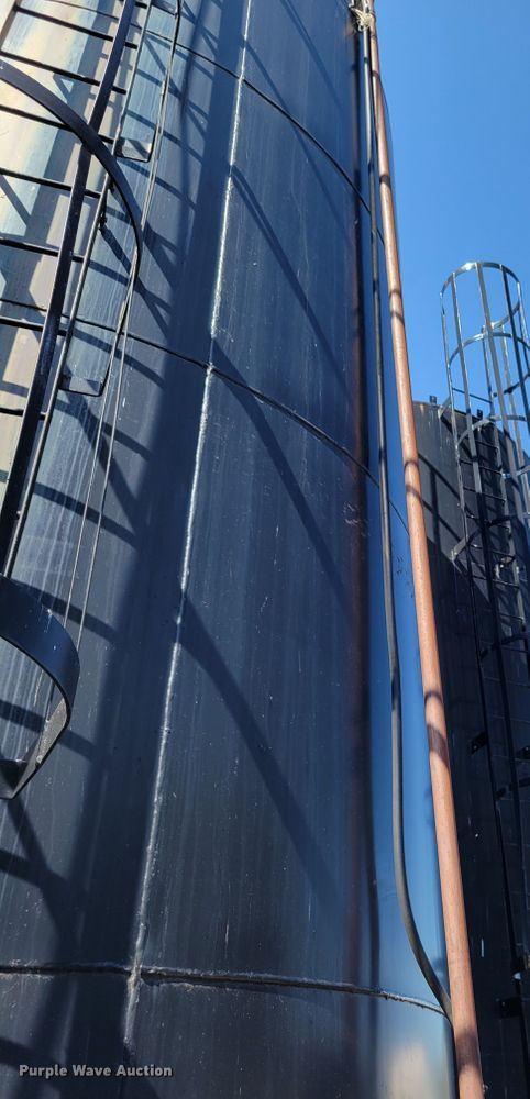 image for item DM2405 Huron Culvert & Tank Co.  bulk oil tank