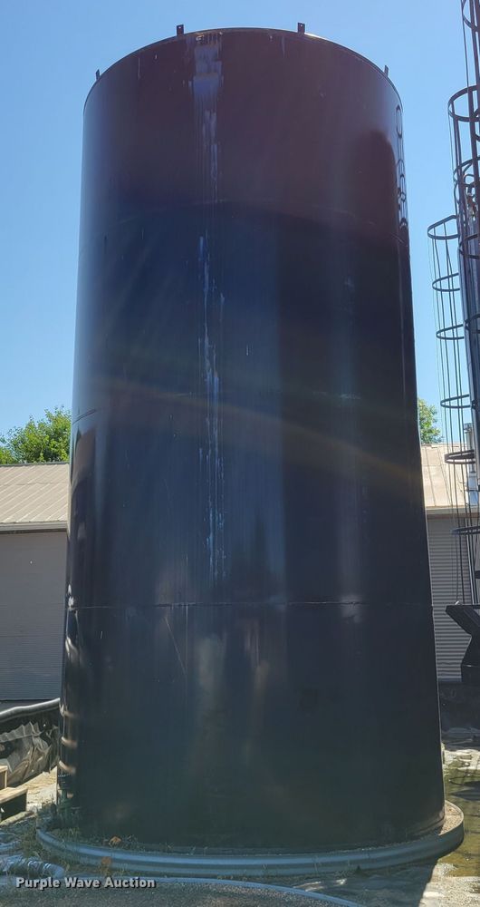 image for item DM2406 We-Mac Manufacturing Co.  bulk oil tank