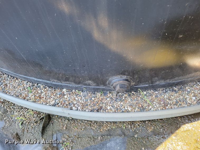 image for item DM2406 We-Mac Manufacturing Co.  bulk oil tank