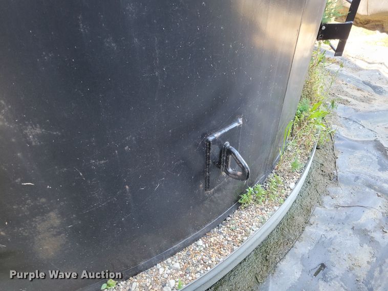 image for item DM2406 We-Mac Manufacturing Co.  bulk oil tank