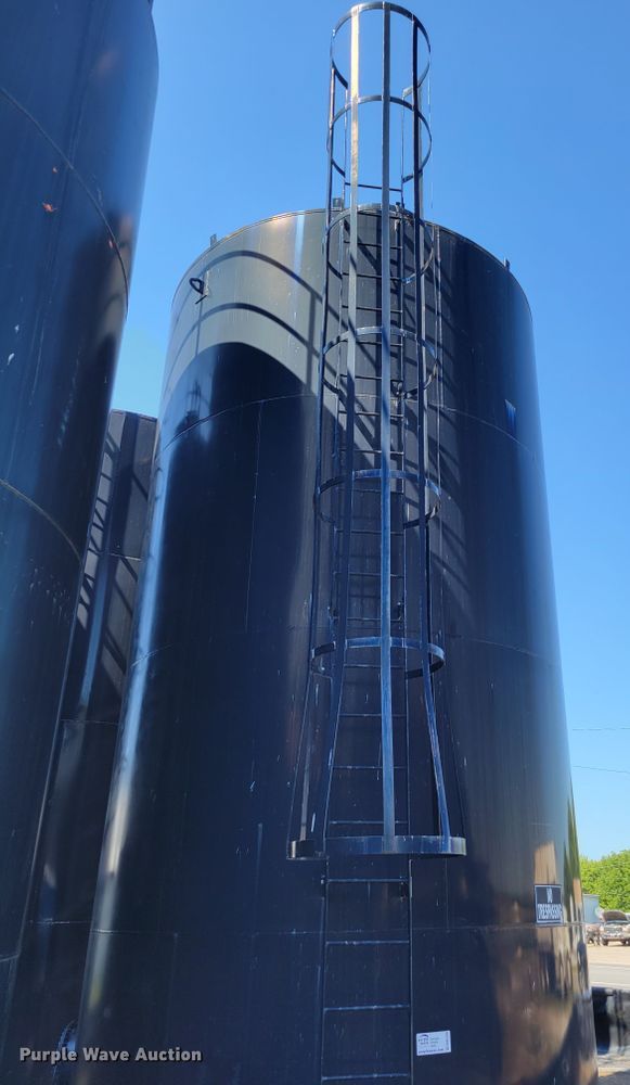 image for item DM2406 We-Mac Manufacturing Co.  bulk oil tank