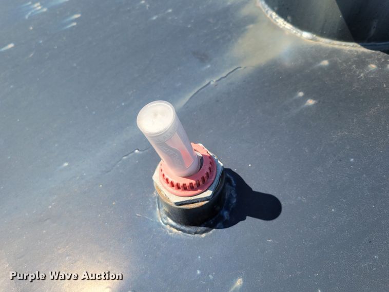 image for item DM2406 We-Mac Manufacturing Co.  bulk oil tank