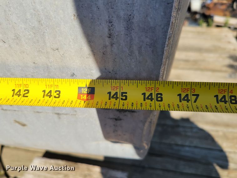 image for item DM2408 Aluminum tank bed