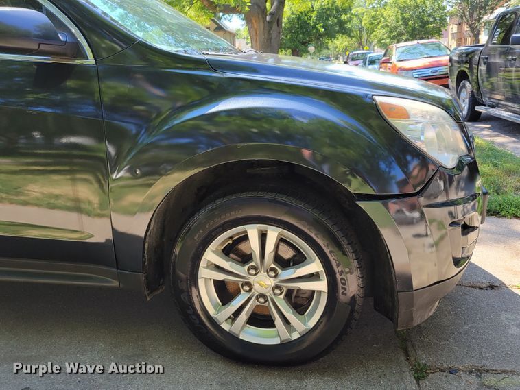 image for item DM2430 2010 Chevrolet Equinox LT  SUV