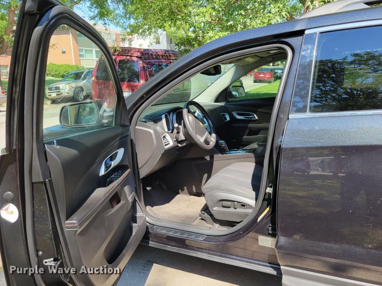image for item DM2430 2010 Chevrolet Equinox LT  SUV