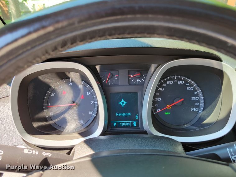 image for item DM2430 2010 Chevrolet Equinox LT  SUV