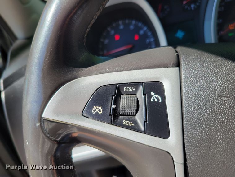 image for item DM2430 2010 Chevrolet Equinox LT  SUV