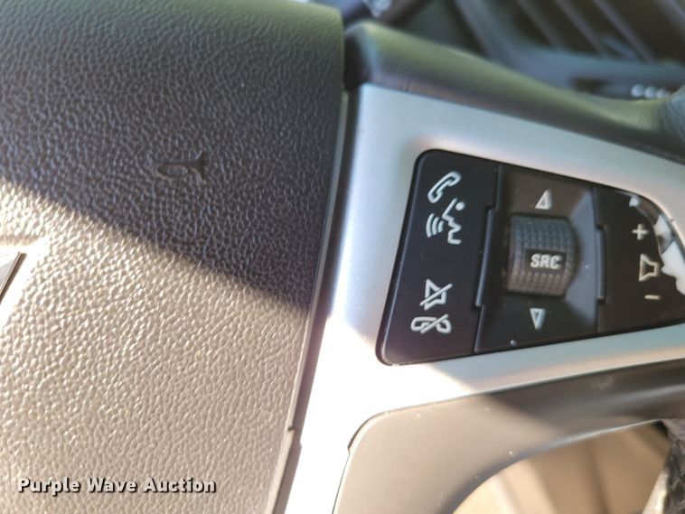 image for item DM2430 2010 Chevrolet Equinox LT  SUV