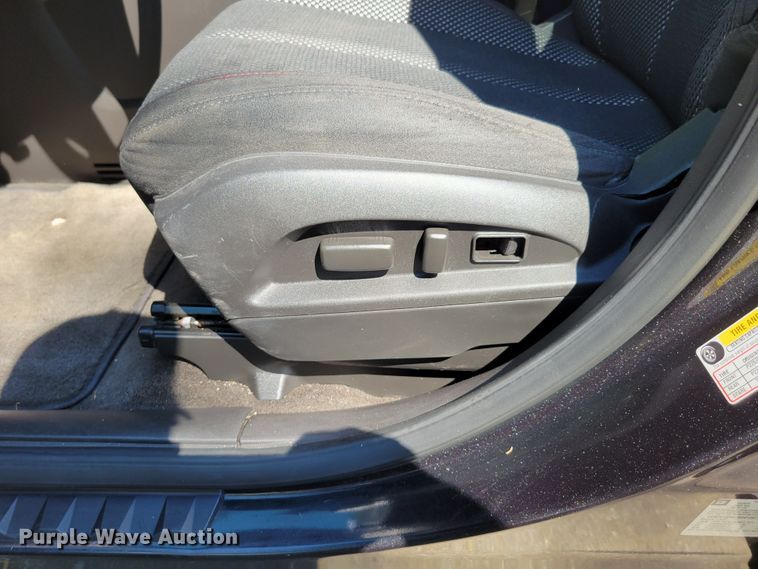 image for item DM2430 2010 Chevrolet Equinox LT  SUV