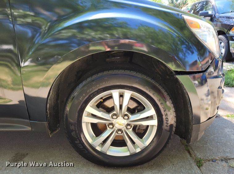 image for item DM2430 2010 Chevrolet Equinox LT  SUV