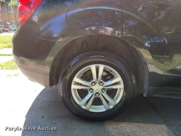 image for item DM2430 2010 Chevrolet Equinox LT  SUV