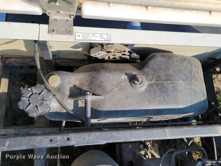 image for item DM2444 2000 Yamaha G11A  golf cart