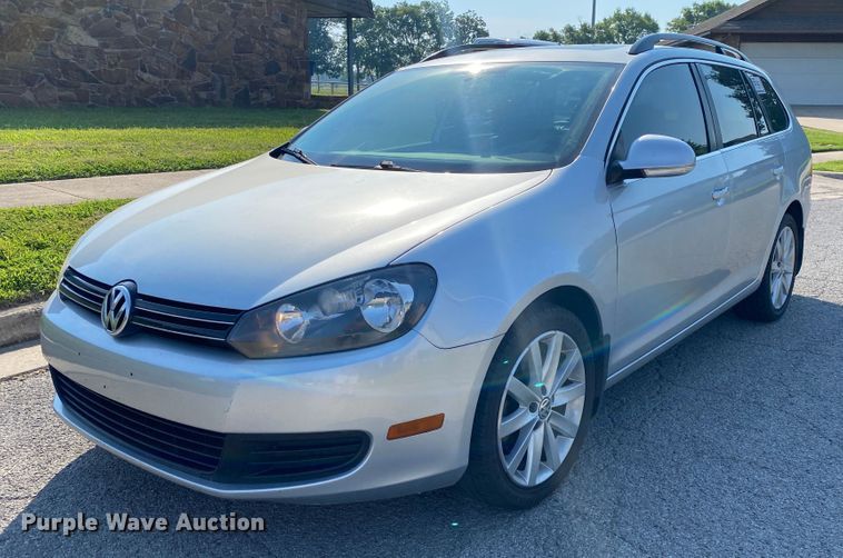 image for item DM4214 2011 Volkswagen Jetta SportWagen TDI