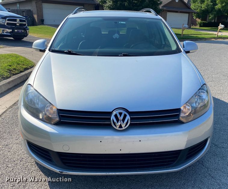 image for item DM4214 2011 Volkswagen Jetta SportWagen TDI