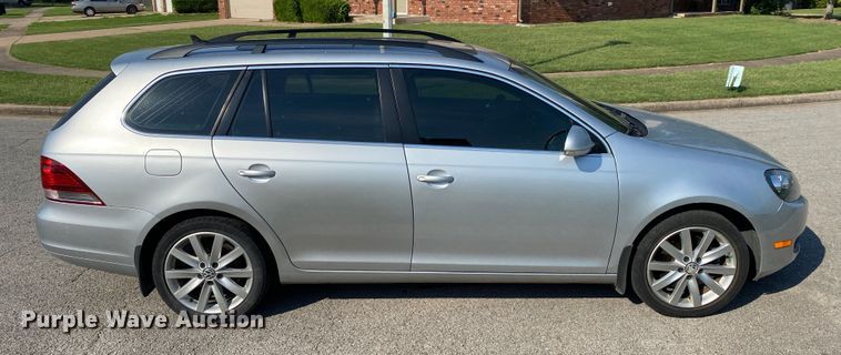 image for item DM4214 2011 Volkswagen Jetta SportWagen TDI