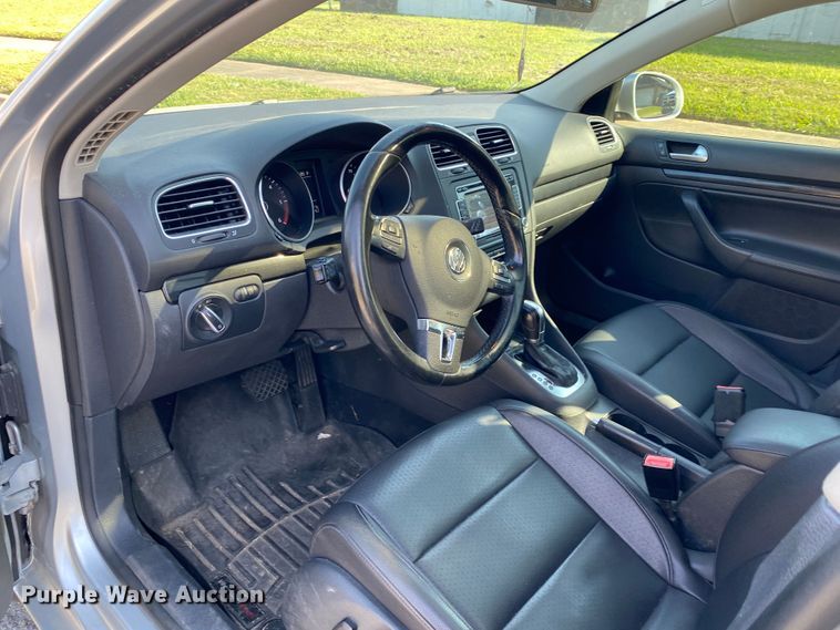 image for item DM4214 2011 Volkswagen Jetta SportWagen TDI
