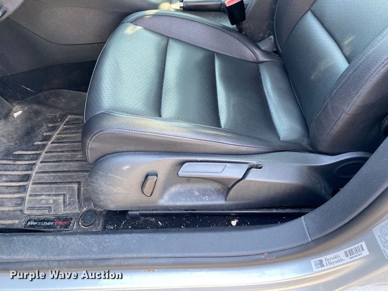 image for item DM4214 2011 Volkswagen Jetta SportWagen TDI