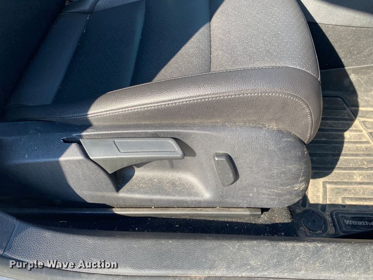 image for item DM4214 2011 Volkswagen Jetta SportWagen TDI