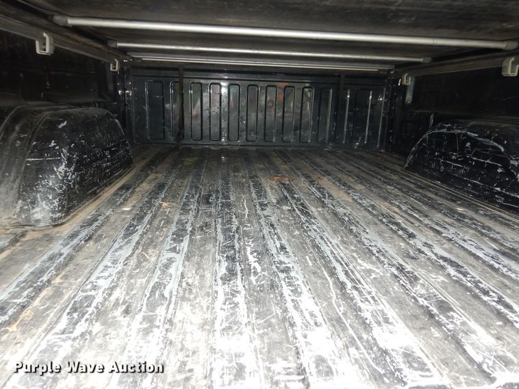 image for item DN1667 2005 Chevrolet Silverado 2500HD  Crew Cab pickup truck