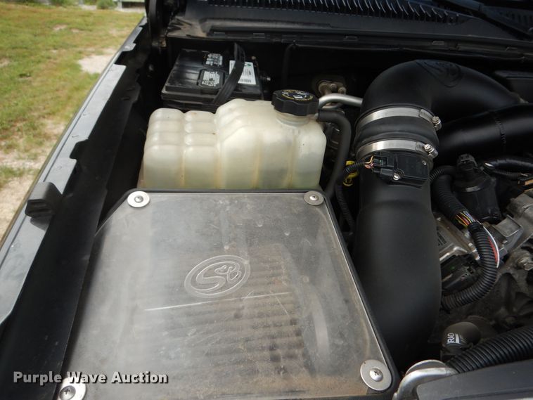 image for item DN1667 2005 Chevrolet Silverado 2500HD  Crew Cab pickup truck