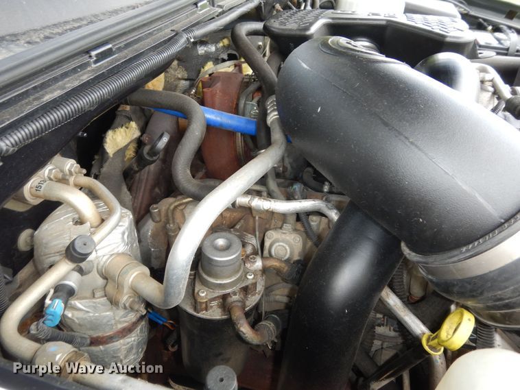 image for item DN1667 2005 Chevrolet Silverado 2500HD  Crew Cab pickup truck