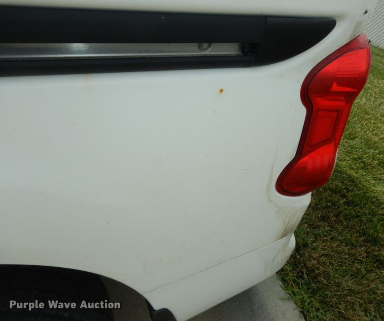 image for item DN1670 2018 Nissan NV200 SV  van