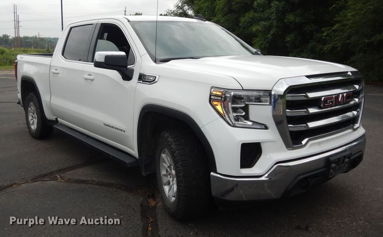 image for item DN1674 2019 GMC Sierra 1500  Crew Cab pickup truck