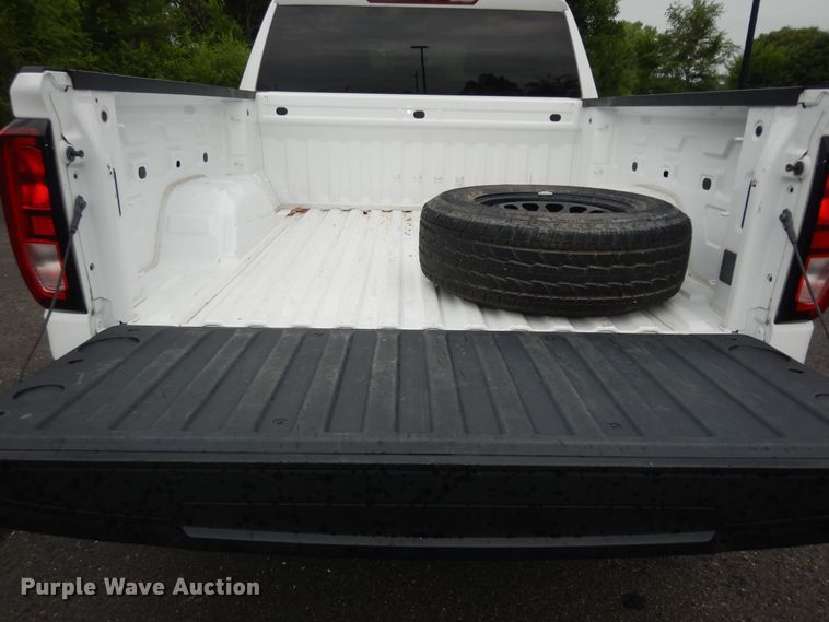 image for item DN1674 2019 GMC Sierra 1500  Crew Cab pickup truck