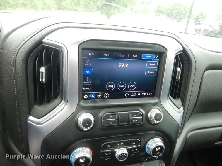 image for item DN1674 2019 GMC Sierra 1500  Crew Cab pickup truck