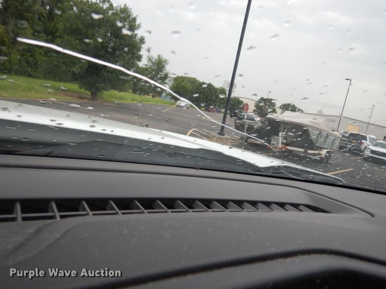 image for item DN1674 2019 GMC Sierra 1500  Crew Cab pickup truck