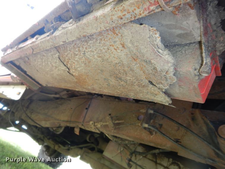 image for item DN1705 1990 Ford F350 XLT Lariat  tow truck