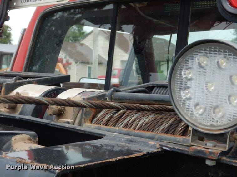 image for item DN1705 1990 Ford F350 XLT Lariat  tow truck